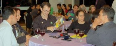 Empresários participam de coquetel no Vistta Parque Flamboyant