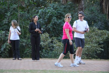 Corretores da Consciente realizam ação no Parque Flamboyant